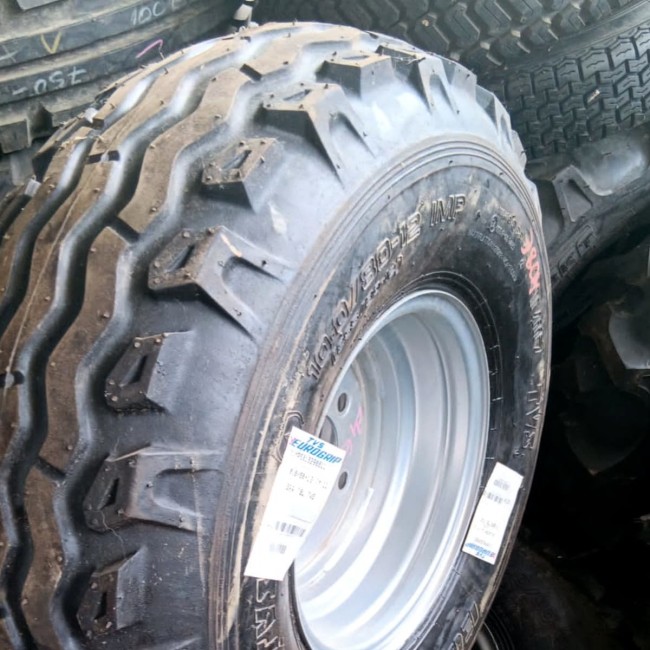 Roata completa 10.0/80-12 TVS